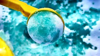 ASMR Perfect Green Snowball | Satisfying video #satisfying #asmr #perfect #snow #satisfyingvideo