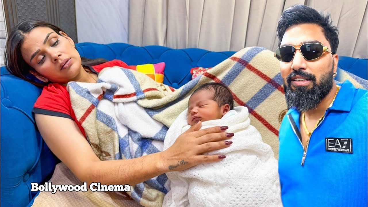 Payal Malik 2nd BABY GIRL Face Reveal 😍 Kritika Malik Payal Malik ki 2nd Delivery Ho gayi 