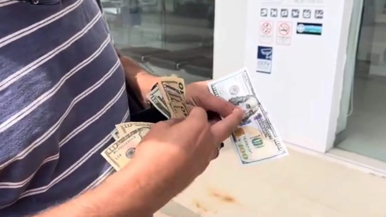 «старые» доллары в Таиланде⁉️Какие купюры лучше везти 💵 - YouTube