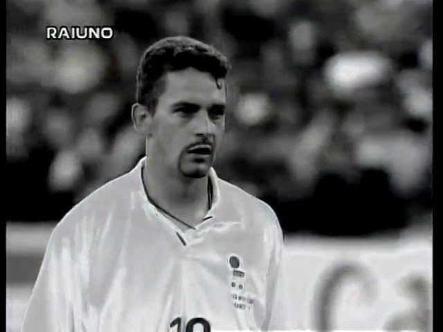 バッジョ]98フランスW杯でのスーパープレイ(8) - YouTube