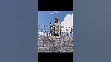 𝗠𝗲? 𝗡𝗼𝘁𝗵𝗶𝗻𝗴... 😂🔥 | #rust #rustgame #rusttok #rustclips #rustmemes #rustfyp #rustpc #rustconsole