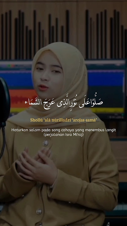 Shollu ala nurilladzi X Nurul musthofa - risa sholihah #sholawatan #lirik #shollualanurilladzi