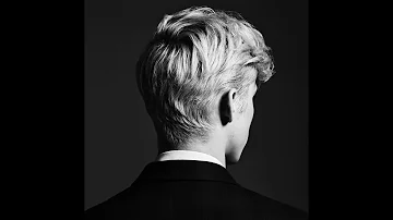 Troye Sivan: "Dance To This (feat. Ariana Grande)" (Official Album Instrumental)
