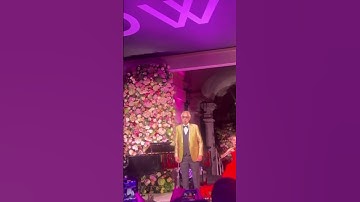 Akshay Kumar & Twinkle Khanna enjoying Andrea Bocelli