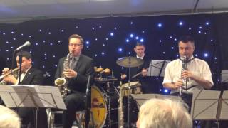 Bouncing Around - Michael McQuaid's Piron's New Orleans Orchestra - Whitley Bay 2015