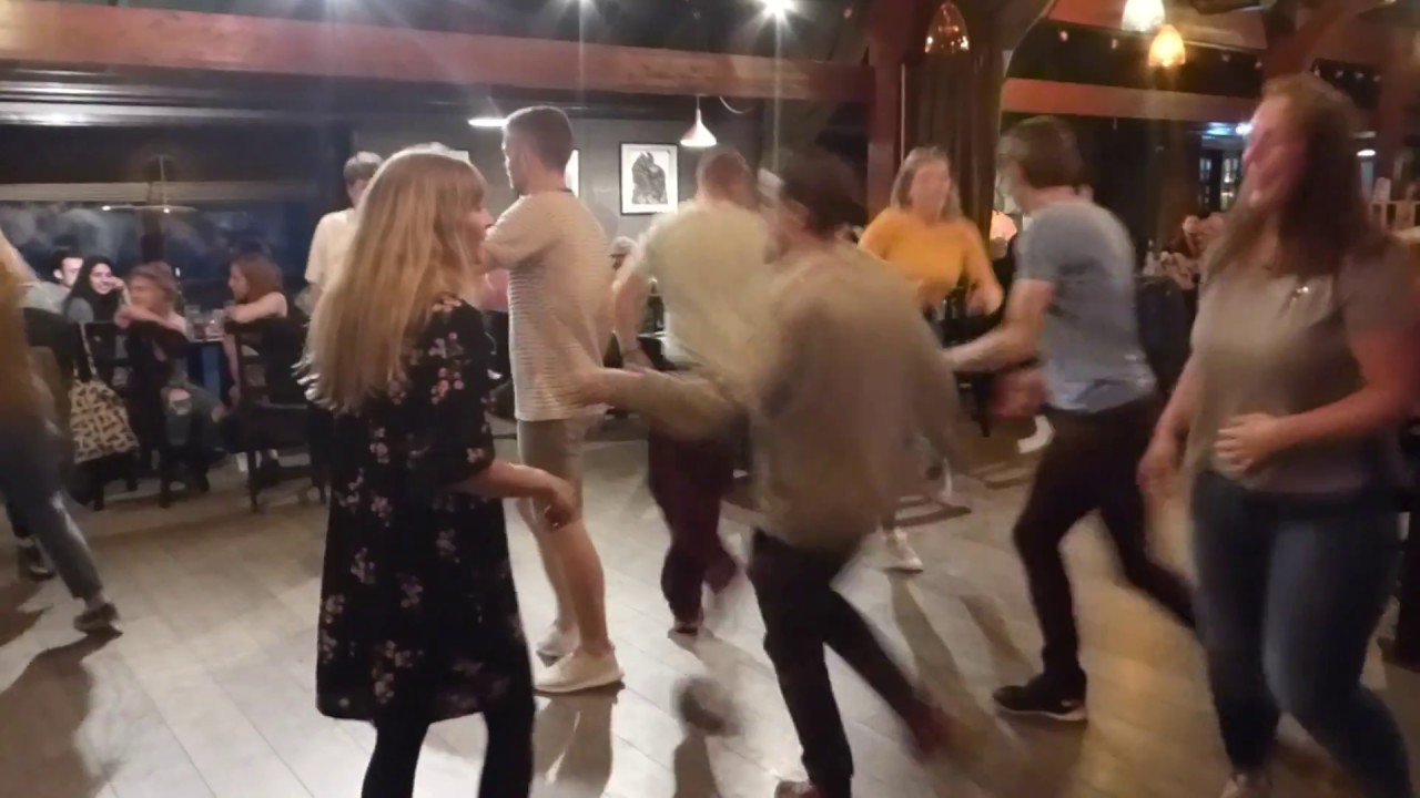 Sligachan Ceilidh, Seumas' Bar, Isle of Skye. HD Video.