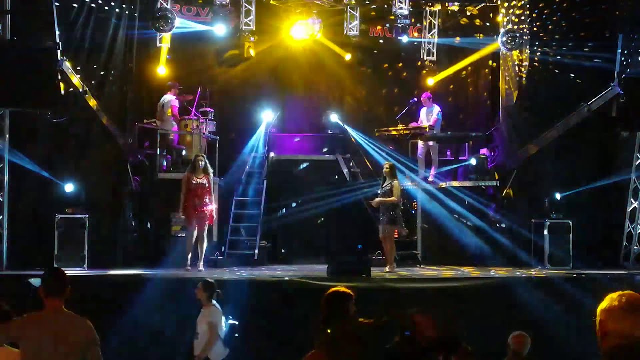 Grupo Musical Trovão em Frossos