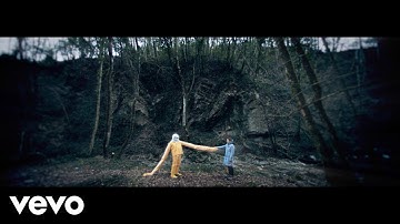 Psycrain - Nadiao ft. Caroline Harrison