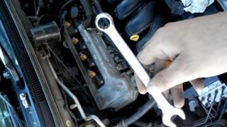 Проверка фильтра системы VVTi на Toyota Corolla e12