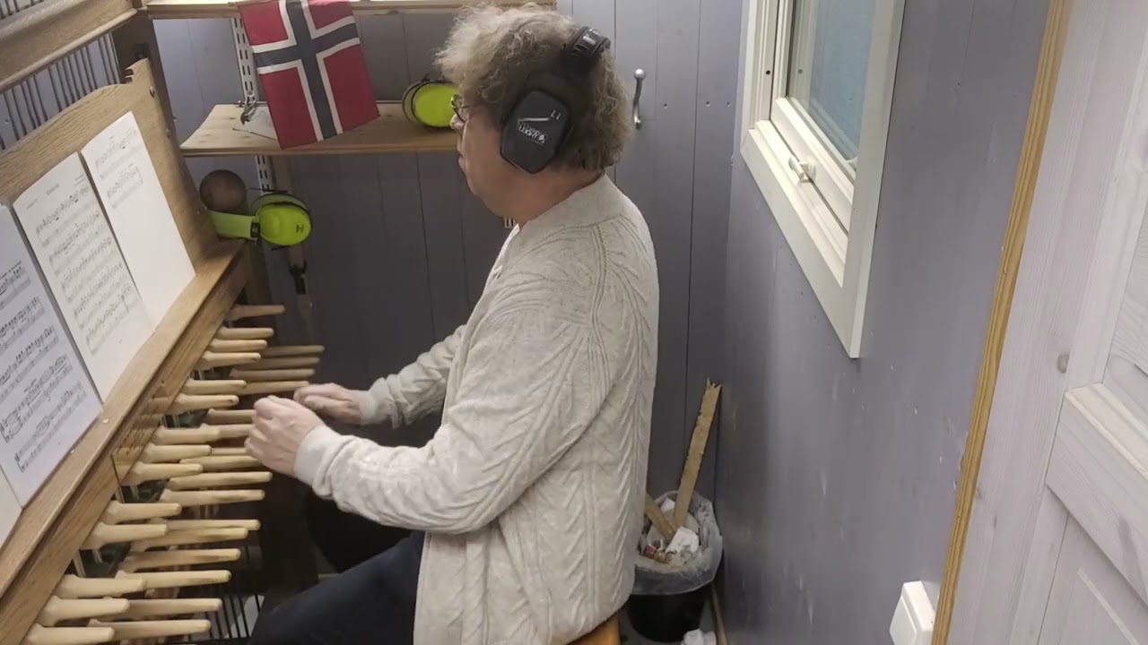 Kärleksvals, Ulrich Neumann  For Klokkespill