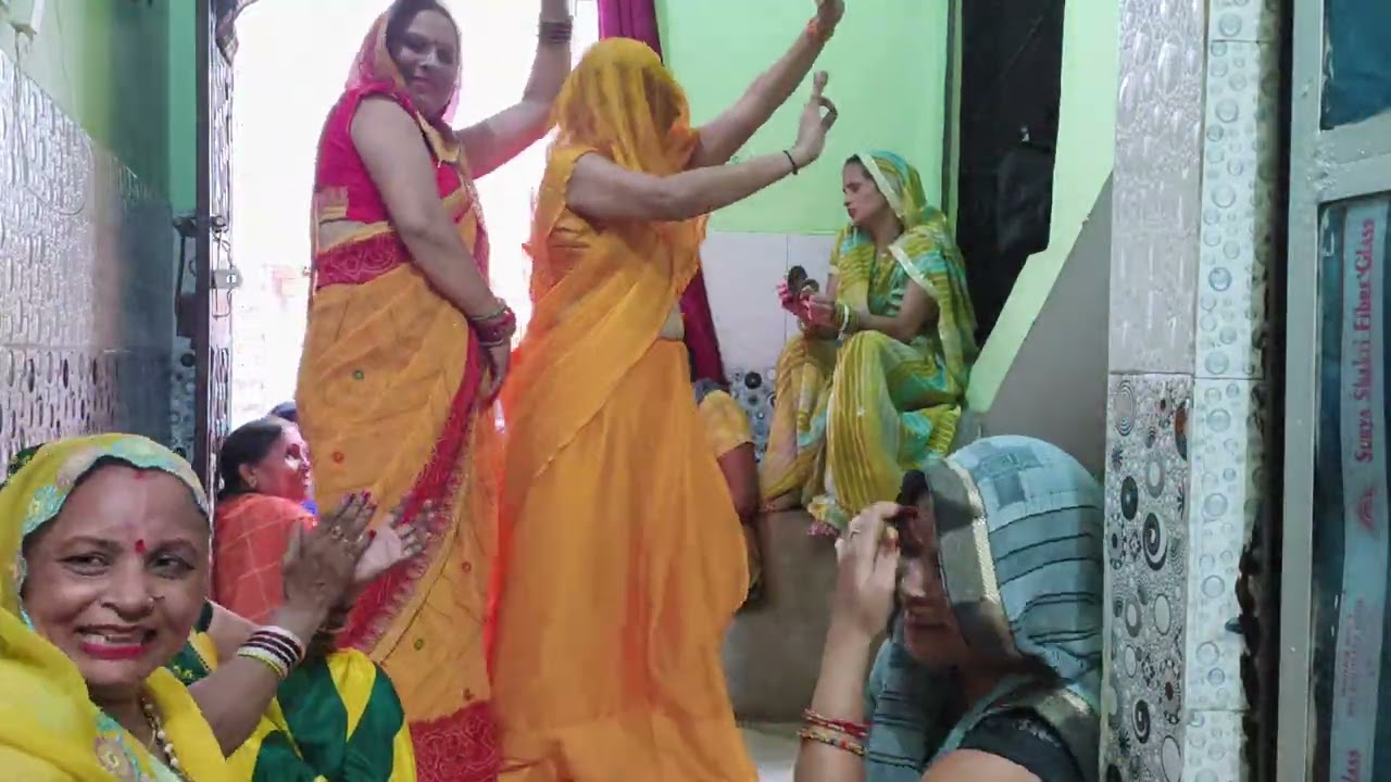 Dholak ki Taal per dhamakedar dance pahli bar