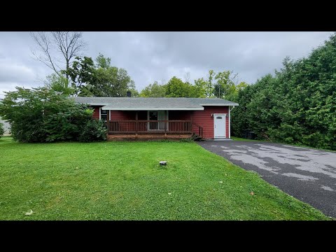6913 Fairway Dr, Westmoreland, NY home video tour