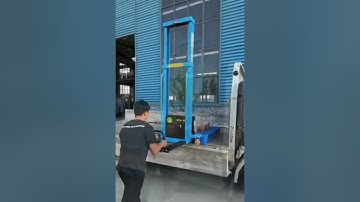 self lifting electric pallet stacker 1000kg  1600mm