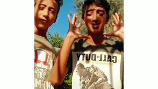 حبيبي لما بجيلو بشيلو ف النني 😂❤️