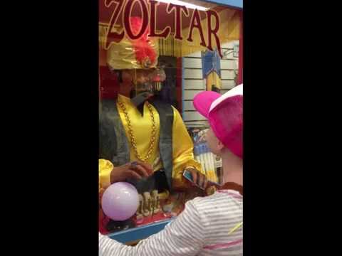 fortune-teller-zoltar-speaks-and