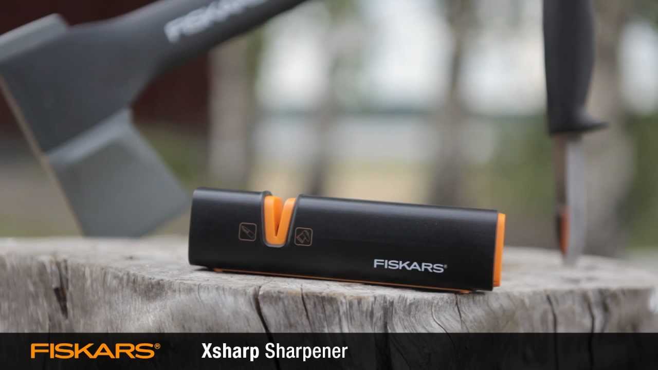 Fiskars Roll-sharp Knife Sharpener With Ceramic Grindstone 