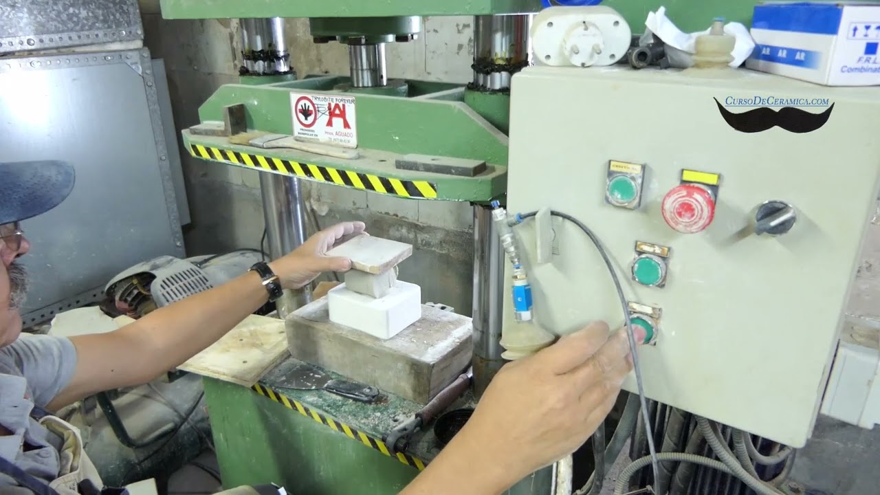Curso de Cerámica - molde prensa o molde de apreton