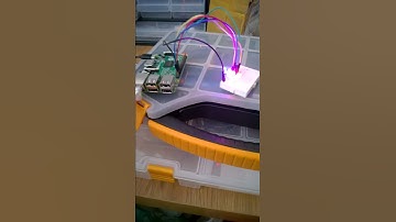 Blinking LEDs on Windows 10 IoT Core