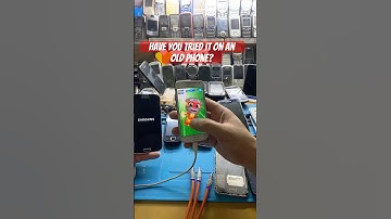 Galaxy S4 Vs talking tom #samsung #mobile #smartphone #nostalgia #retro #tech #reels