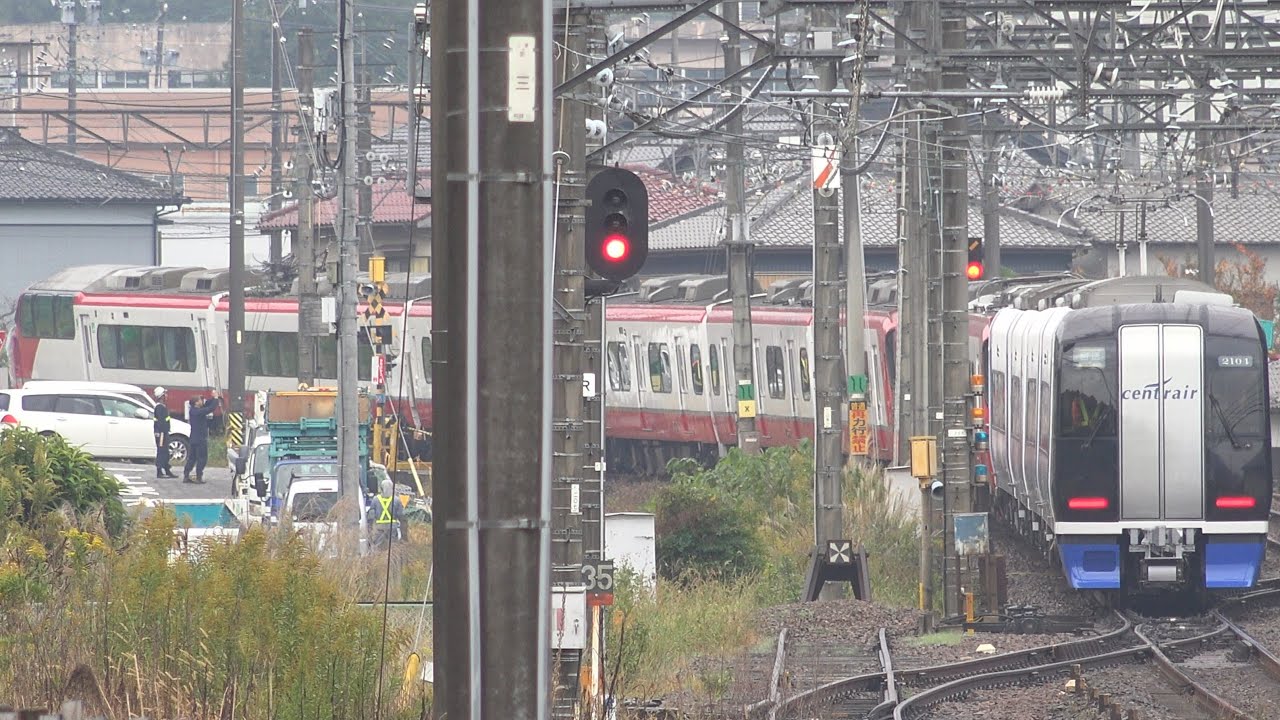 名鉄 特急列車倒木衝突事故　12両編成の救援列車