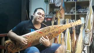 Suasana Hari Raya (Versi Sape') oleh Brandon Daby chords