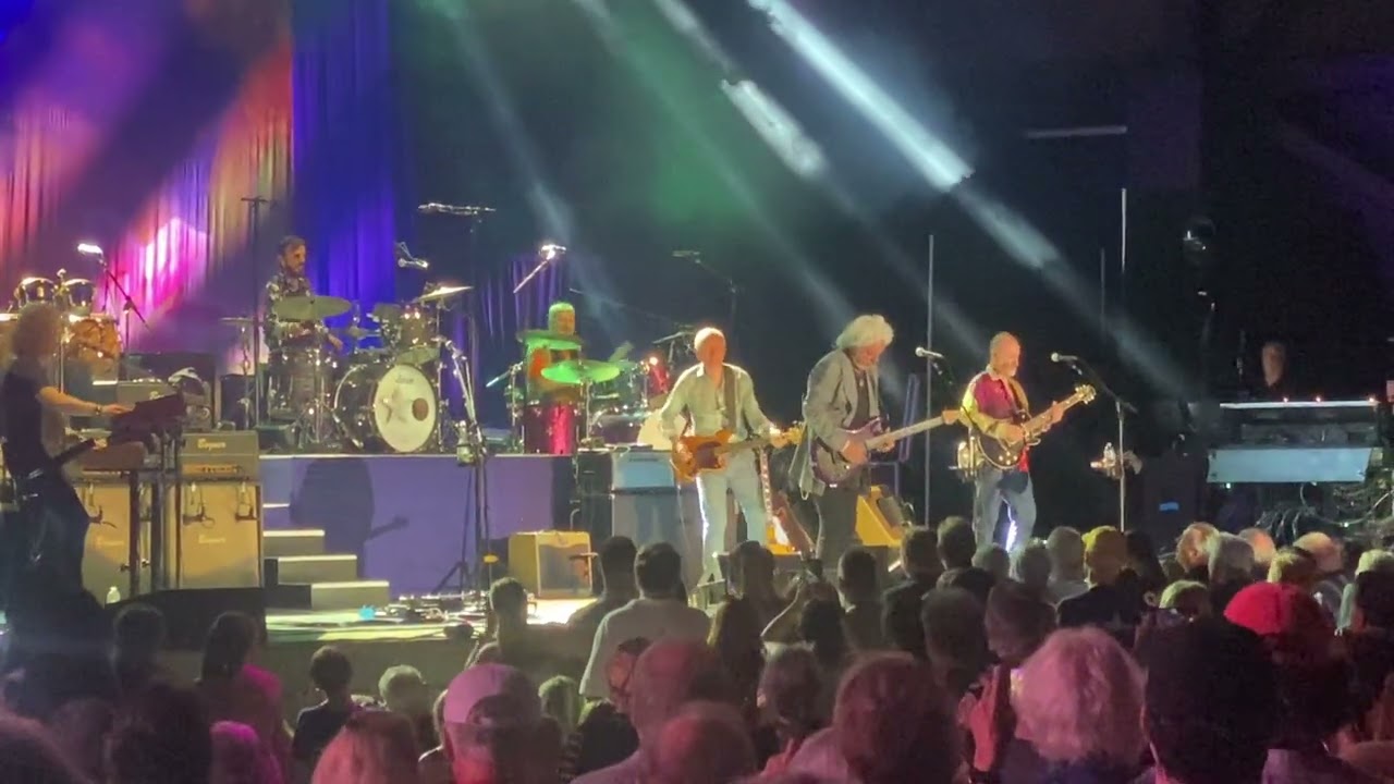 Hold the line. Steve Lukather. Tuscaloosa Alabama. Ringo Starr all starr band 