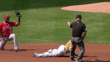 LAA@MIL: Calhoun cuts down Gomez at second base