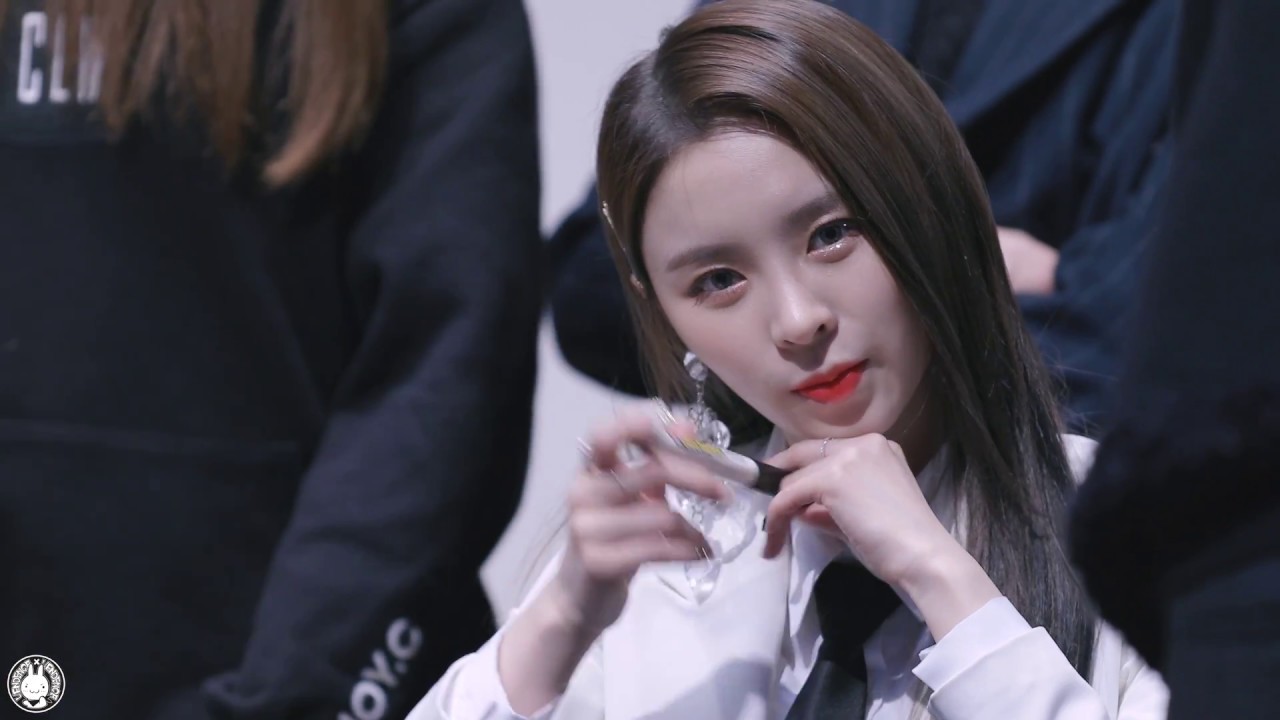 [4K] 180302 씨엘씨 엘키 직캠 '팬사인회' CLC Fancam @Black Dress 팬사인회 서울여성플라자 By 벤뎅이