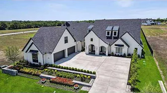 INSIDE A LUXURY TEXAS HOME W/ A 4-CAR GARAGE ON OVER AN ACRE FOR ONLY $2.4M