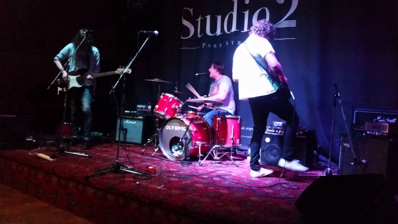 OHMNS - SKITCHIN' AN' A SURFIN'