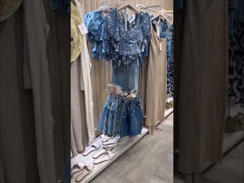 STRADIVARIUS NEW COLLECTION/