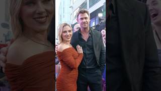chrishemsworth Y scarletjohansson Se Reencuentran En El Estreno De transformers One