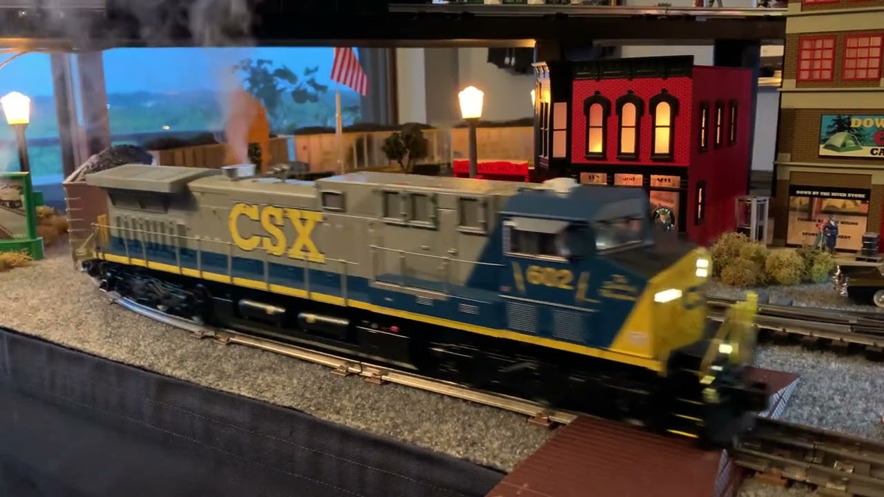 Brand New!! MTH Electric Trains CSX AC4400 Diesel Locomotive!