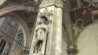 Сиена, Италия: исторический центр в день Палио. Объект Всемирного наследия ЮНЕСКО