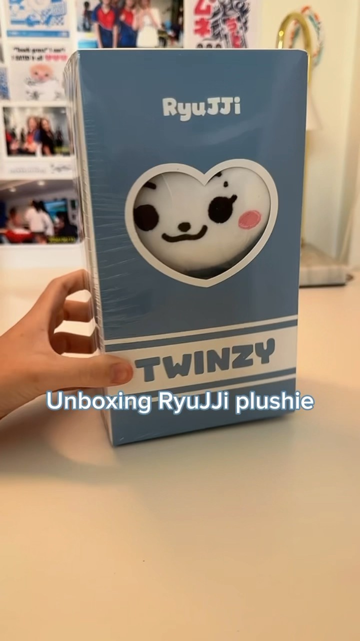 RyuJJi Plushie Unboxing | #kpop #itzy #twinzy#ryujin #itzymidzy