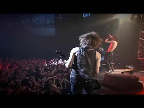 D'espairsray - Hollow (LIVE Spiral Staircase) 4K60