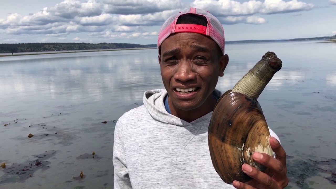 How To Prepare Geoduck // Season 1 Rich & Ratchet Kitchen // Episode 1