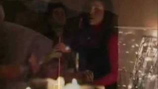 Nora-Loukas Trava Skandali.