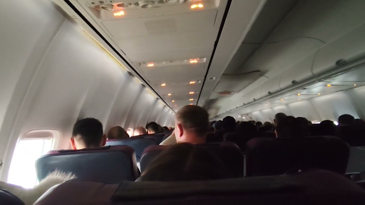 Руление и взлёт в Аэропорту Домодедово. 16.12.2025 год. Готовимся к полёту в Минеральные воды.