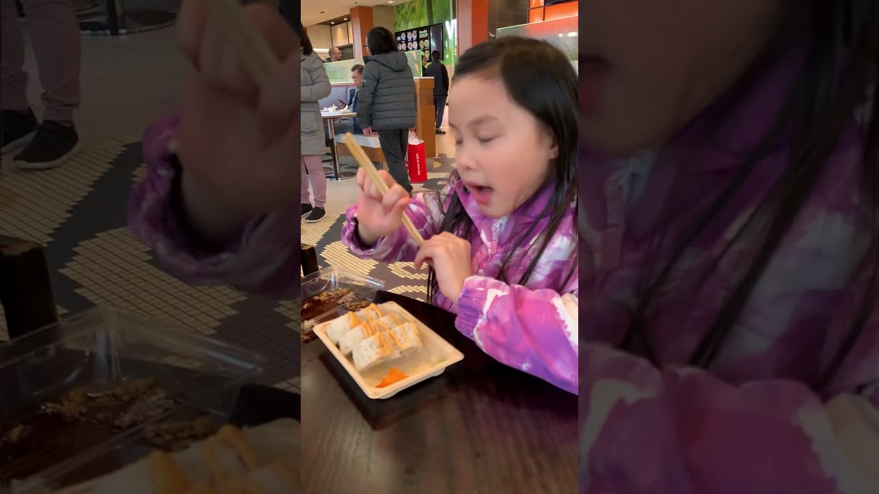 Pi Family go to the mall