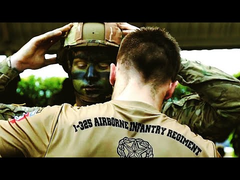 Video: Paano Upang Batiin Ang Araw Ng Airborne Forces