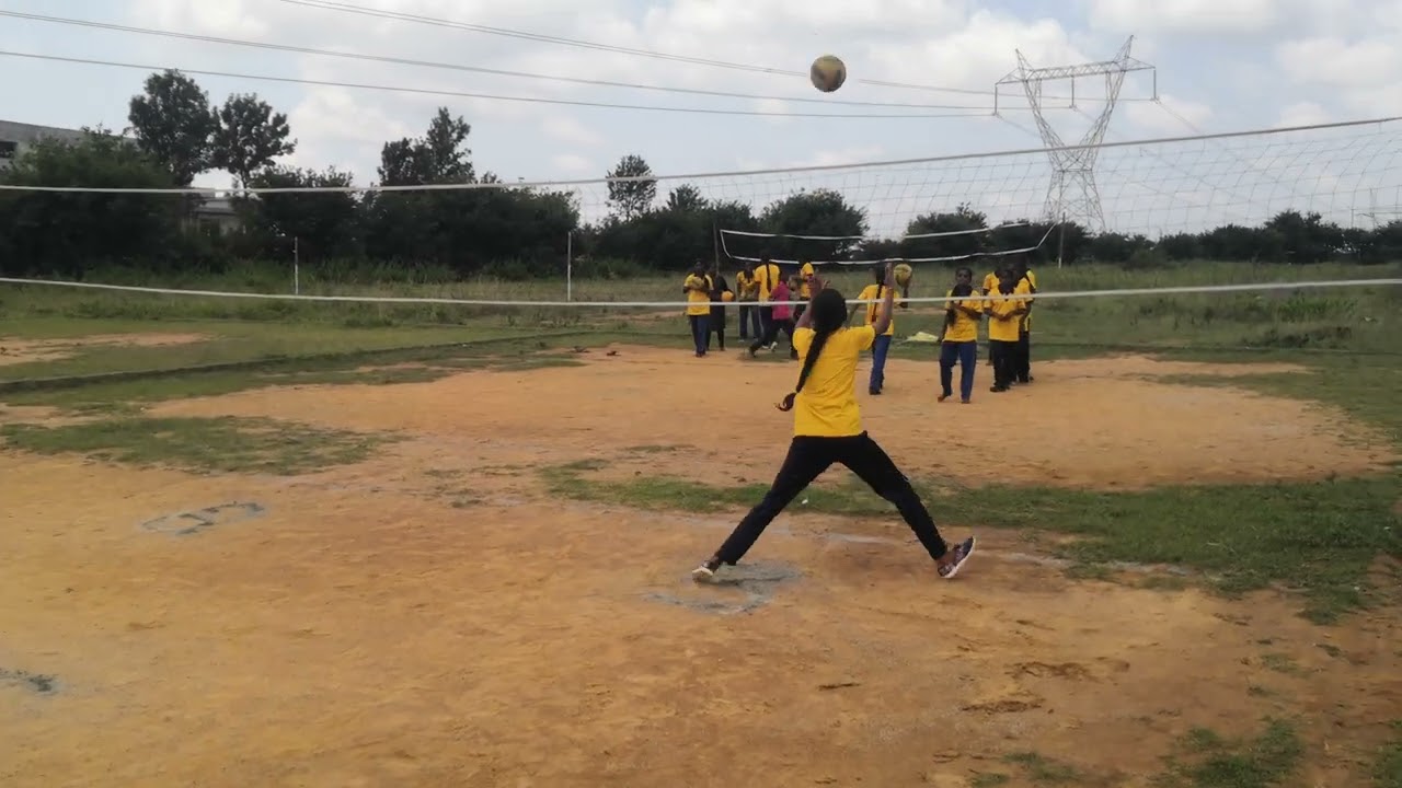 Throwball skill. service to the place no 3. Ghs. kurugal. kolar YouTube