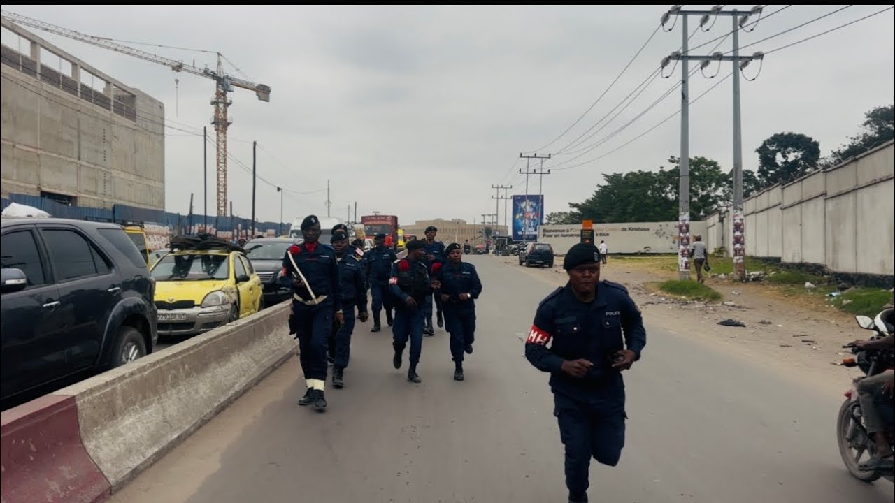 🚨La capitale respire : l’ordre revient grâce à l’action d’un colonel déterminé au cœur de Kinshasa 🔥