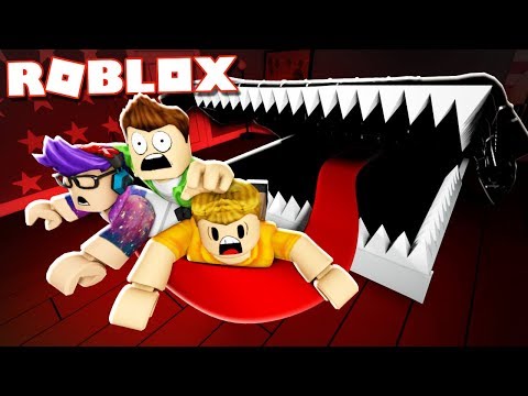 Survive The Spooky Haunted Mansion In Roblox Youtube - classic survive the haunted house roblox