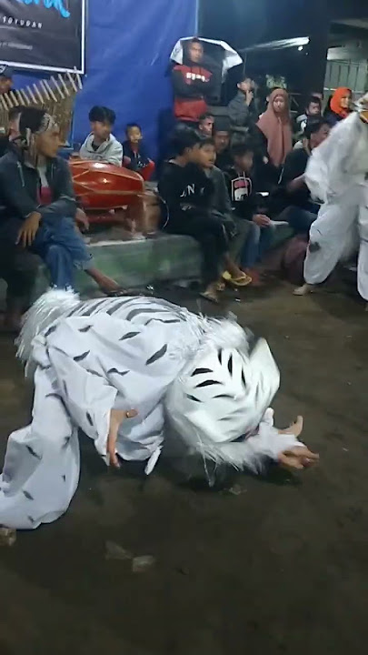 kewan kewan topeng ireng sekar gadink