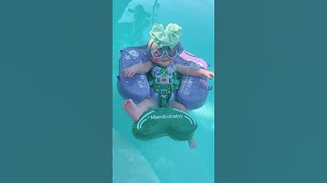 Summer swim vibes with mamba baby float #fok #summer