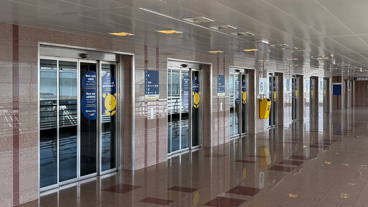 9x Schindler S-Series Aufzüge (Zaventem) Parkhaus P1 - Flughafen Brüssel