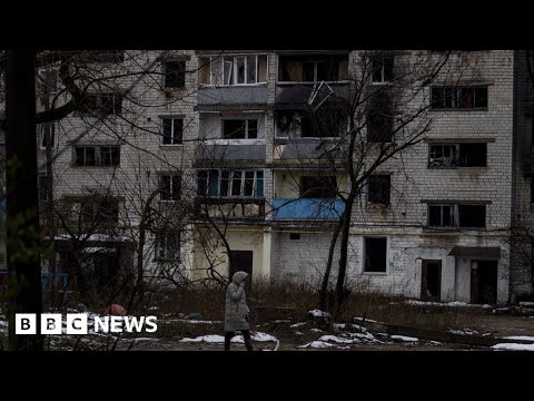 High risk of humanitarian crisis in Ukraine due to Russian attacks says health minister – BBC News