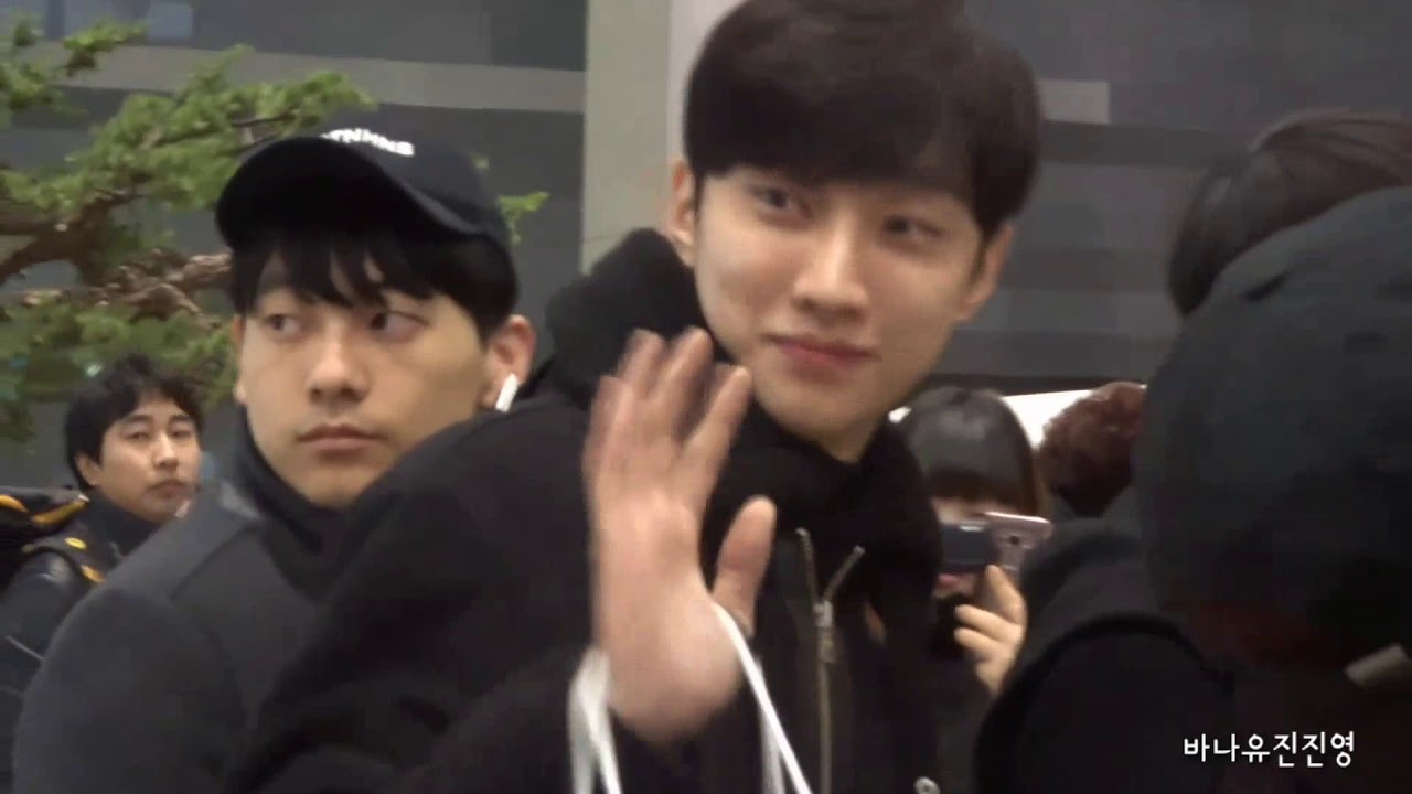 180120 B1A4 진영 김포출국 하네다입국 full영상(일본 구르미그린달빛팬미팅)