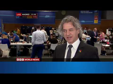 Predsednik vlade dr. Robert Golob na BBC World News